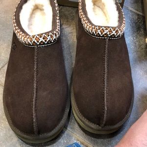 Ugg kids slides